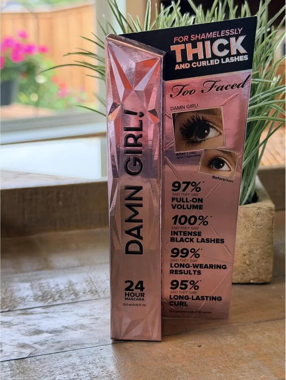 Too Faced Damn Girl! 24 Hour Mascara Thick and Curled Lashes Full-Size NIB 13ml